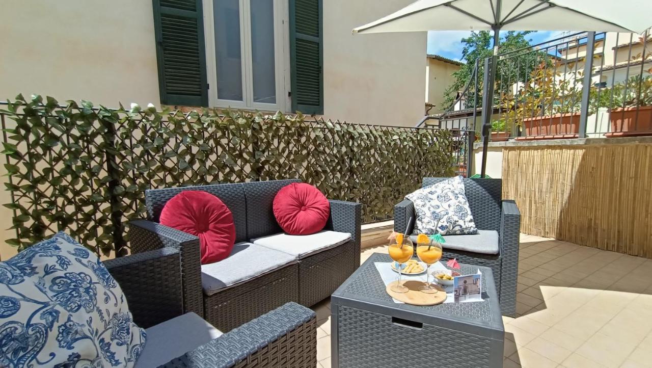 Cozy House Con Corte Privata In Centro Storico Aq LʼAquila المظهر الخارجي الصورة