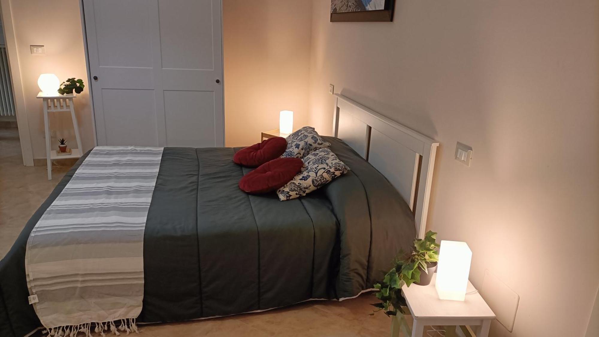 Cozy House Con Corte Privata In Centro Storico Aq LʼAquila المظهر الخارجي الصورة